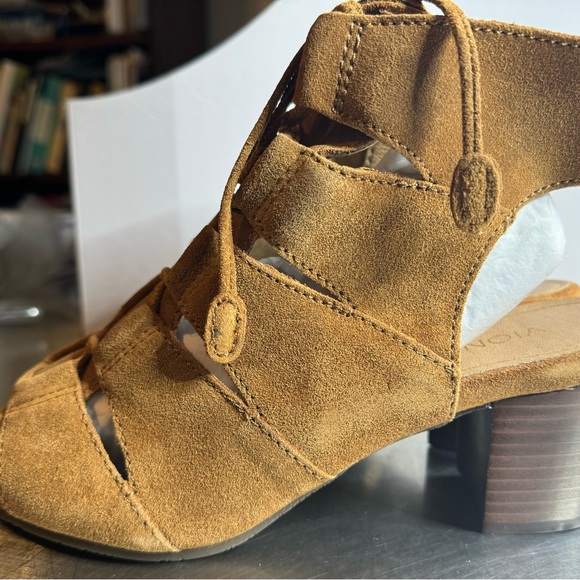 Vionic Bristol sandal size 8 new - Picture 4 of 10